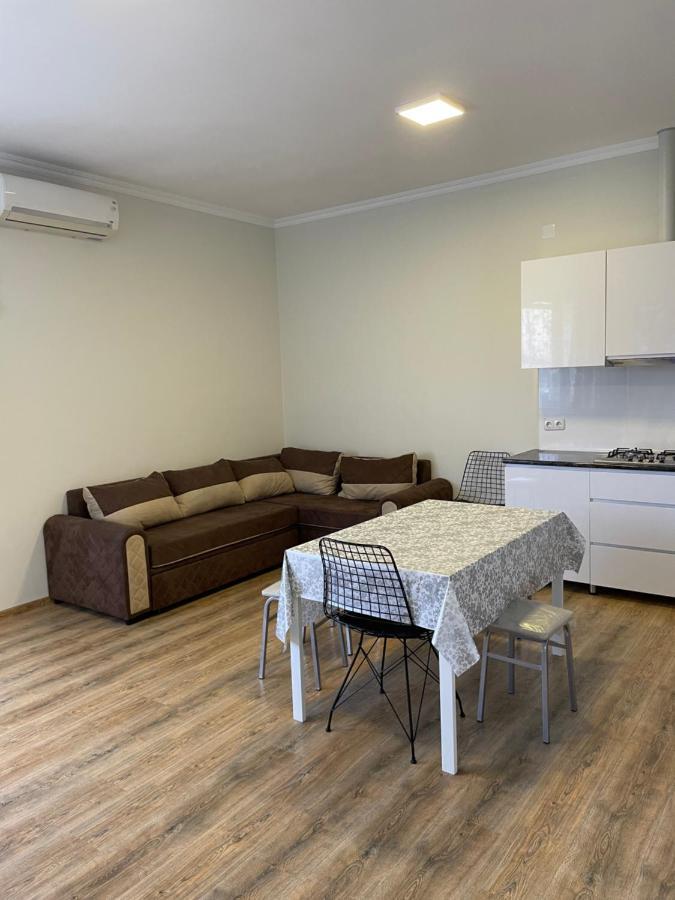 Apartment Comfort In Урекі Екстер'єр фото